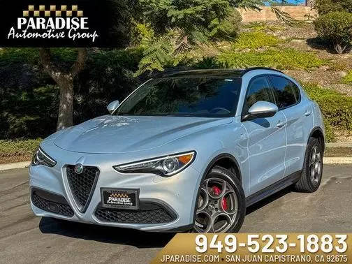 2022 Alfa Romeo Stelvio Ti AWD photo