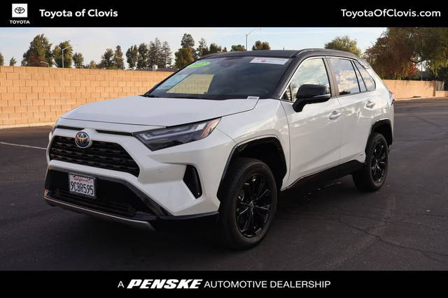 2022 Toyota RAV4 Hybrid XSE AWD photo