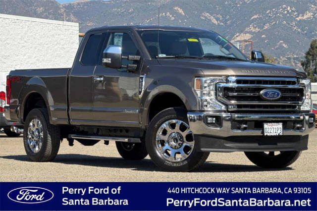 2022 Ford F-250 Super Duty LARIAT 4WD photo