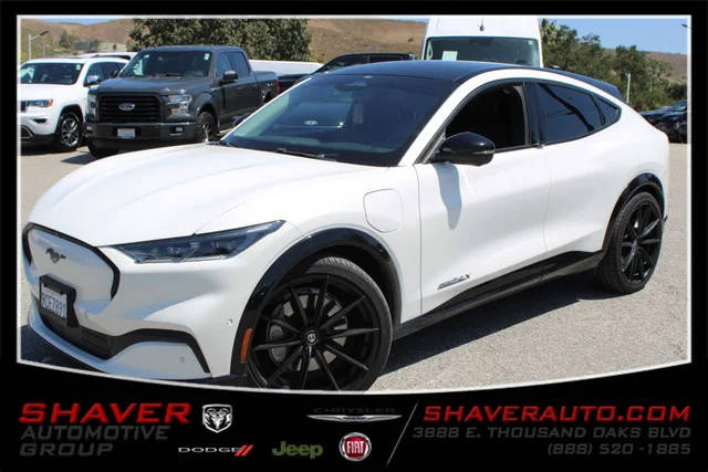 2022 Ford Mustang Mach-E Premium AWD photo