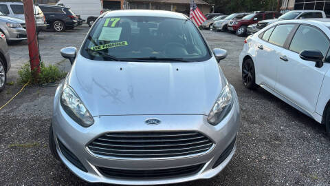 2017 Ford Fiesta SE FWD photo