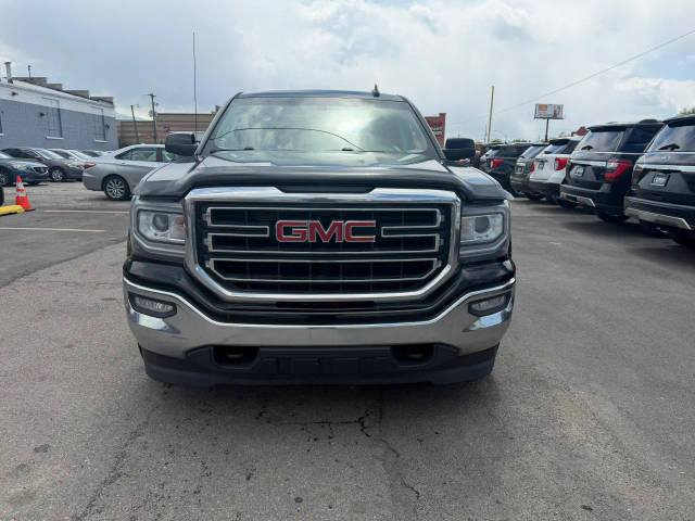 2017 GMC Sierra 1500 SLE 4WD photo