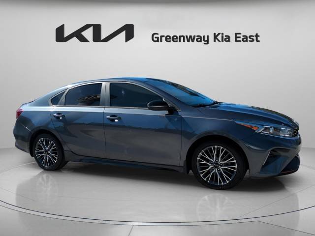 2022 Kia Forte GT-Line FWD photo