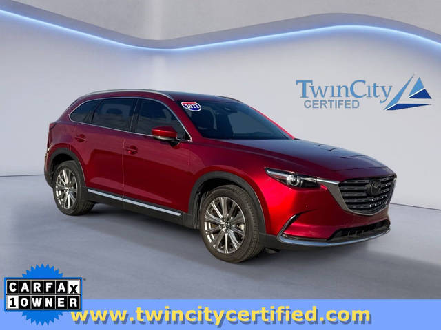 2022 Mazda CX-9 Signature AWD photo