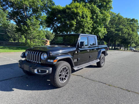 2022 Jeep Gladiator Overland 4WD photo