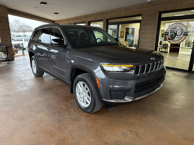 2022 Jeep Grand Cherokee L Laredo RWD photo
