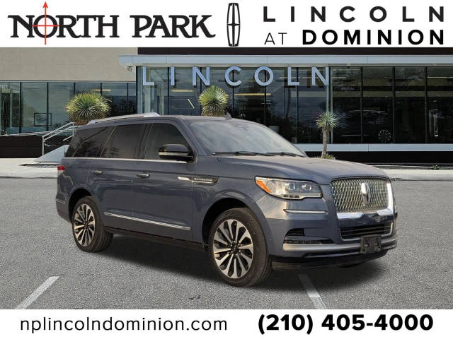 2022 Lincoln Navigator Reserve RWD photo