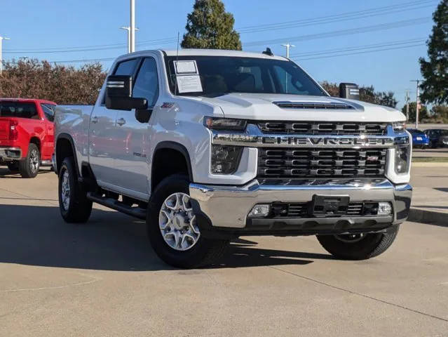 2022 Chevrolet Silverado 2500HD LT 4WD photo