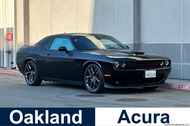 2022 Dodge Challenger R/T RWD photo
