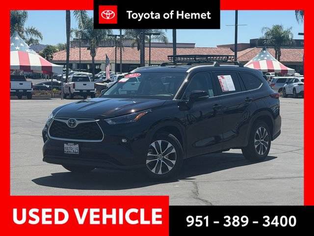 2022 Toyota Highlander XLE FWD photo