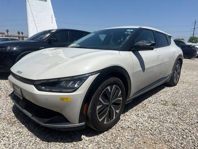 2022 Kia EV6 Wind RWD photo
