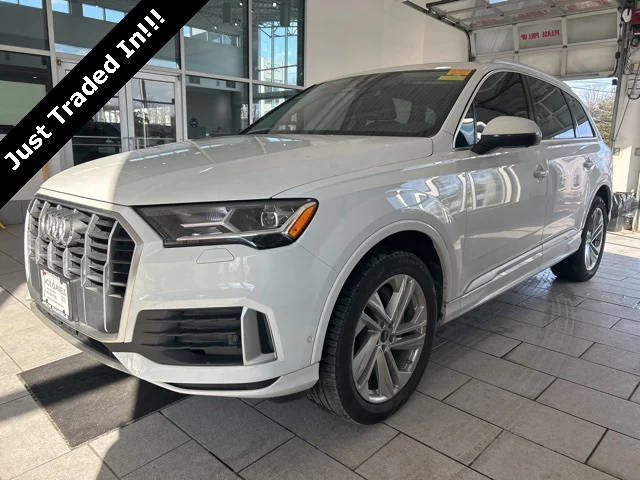 2022 Audi Q7 Premium AWD photo