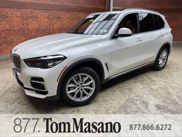 2022 BMW X5 xDrive40i AWD photo