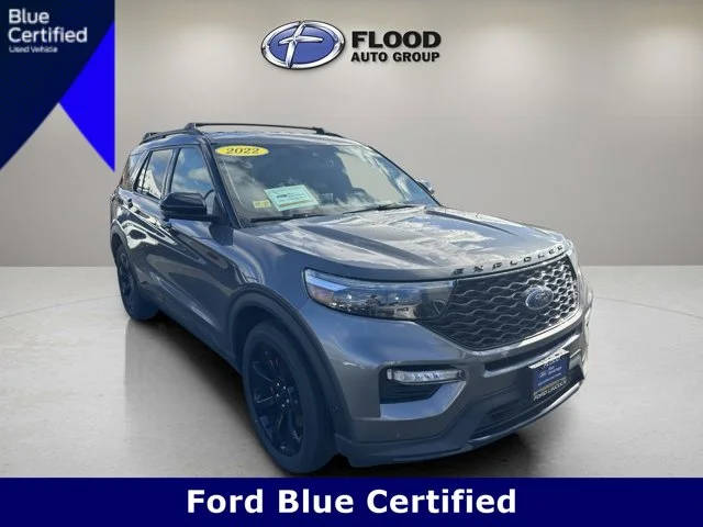 2022 Ford Explorer ST 4WD photo