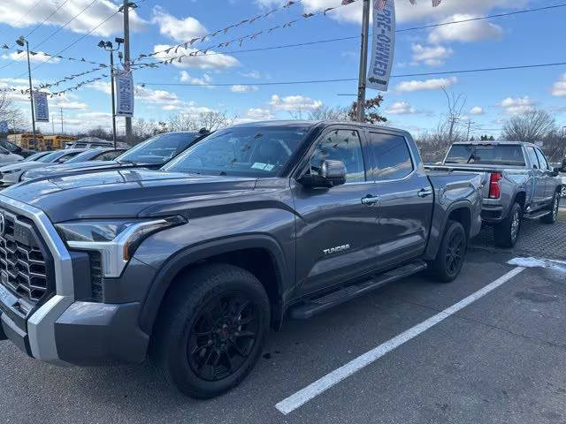 2022 Toyota Tundra Limited 4WD photo