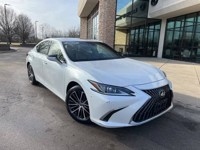 2022 Lexus ES ES 350 FWD photo