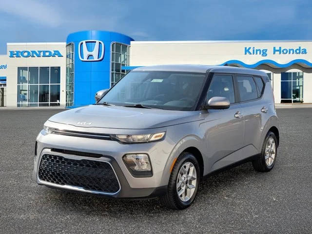 2022 Kia Soul LX FWD photo