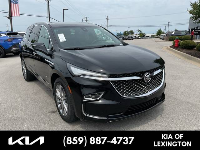 2022 Buick Enclave Avenir AWD photo