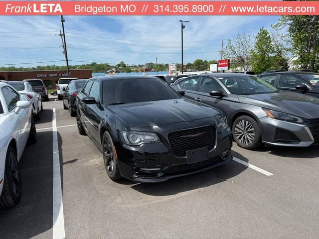 2022 Chrysler 300 300S RWD photo