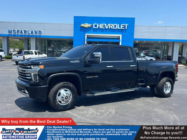 2022 Chevrolet Silverado 3500HD High Country 4WD photo