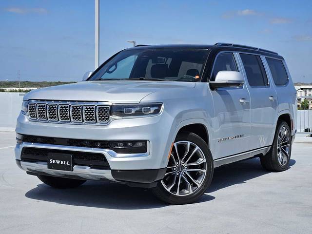 2022 Jeep Grand Wagoneer Series III 4WD photo