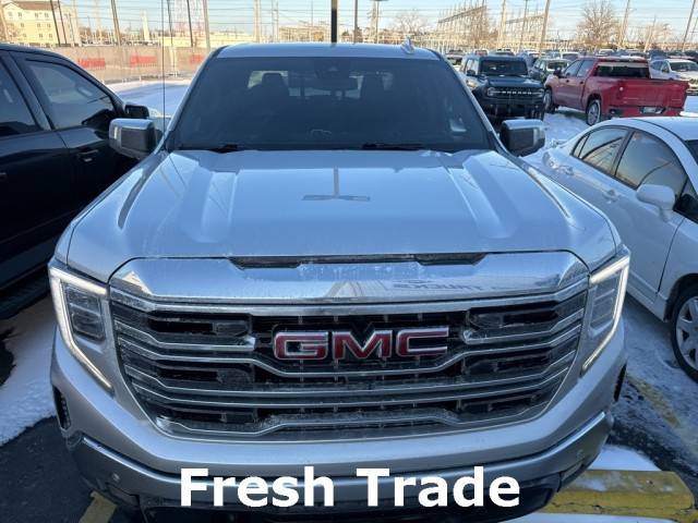 2022 GMC Sierra 1500 SLT 4WD photo