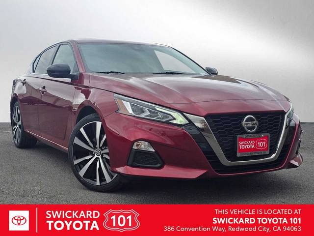 2022 Nissan Altima 2.5 SR FWD photo