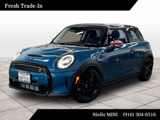 2023 MINI Hardtop 2 Door Cooper S FWD photo