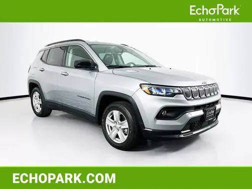 2022 Jeep Compass Latitude FWD photo