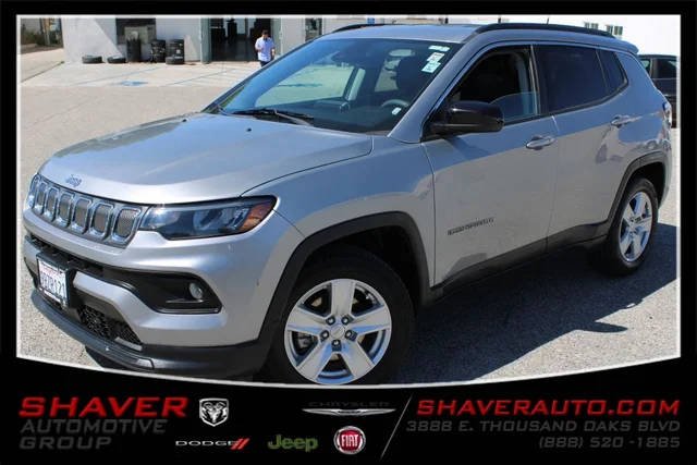 2022 Jeep Compass Latitude FWD photo
