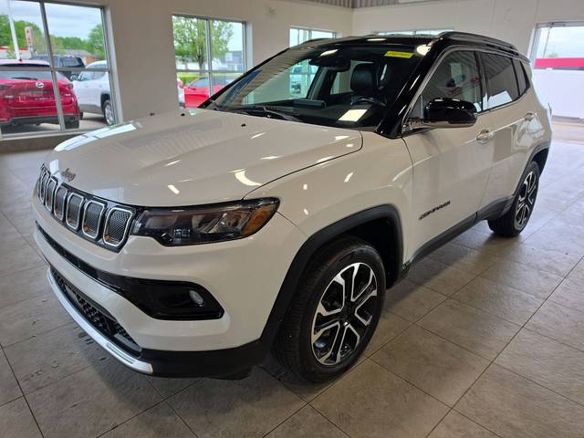 2022 Jeep Compass Limited 4WD photo