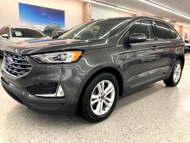 2019 Ford Edge SEL AWD photo