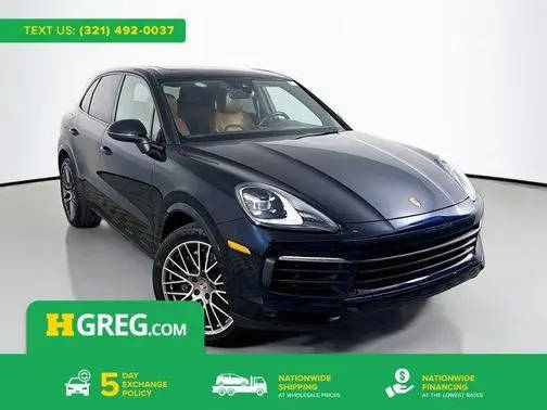 2023 Porsche Cayenne Platinum Edition AWD photo