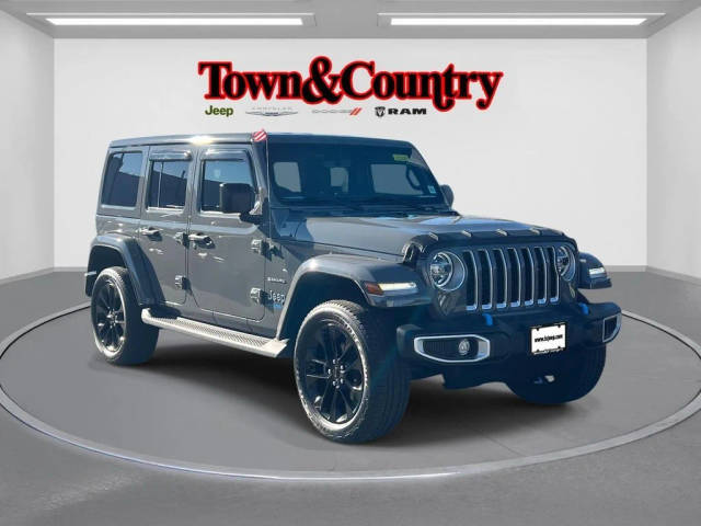 2022 Jeep Wrangler Unlimited 4xe Unlimited Sahara 4WD photo