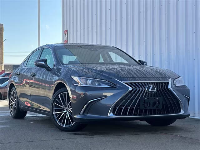 2022 Lexus ES ES 350 FWD photo