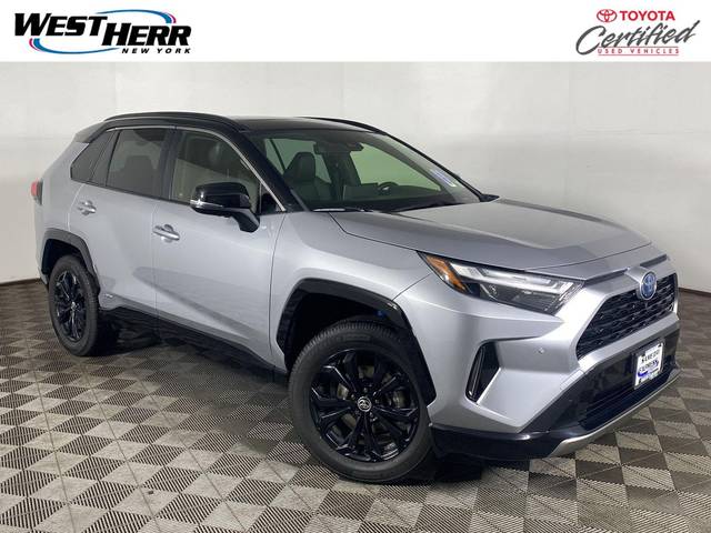 2022 Toyota RAV4 Hybrid XSE AWD photo
