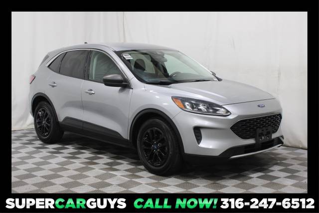 2022 Ford Escape SE FWD photo
