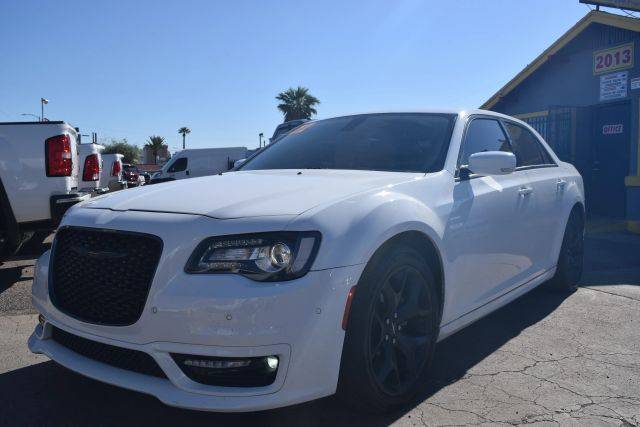 2022 Chrysler 300 Touring L RWD photo