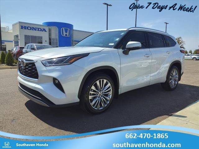 2022 Toyota Highlander Platinum AWD photo
