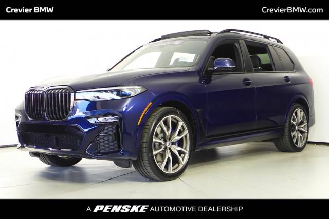 2022 BMW X7 M50i AWD photo