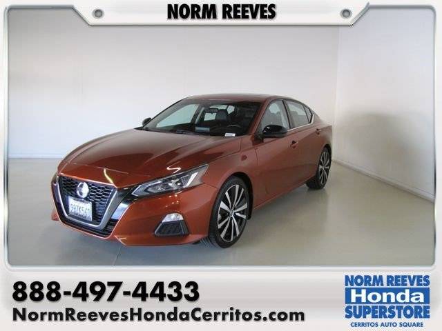 2021 Nissan Altima 2.5 SR FWD photo