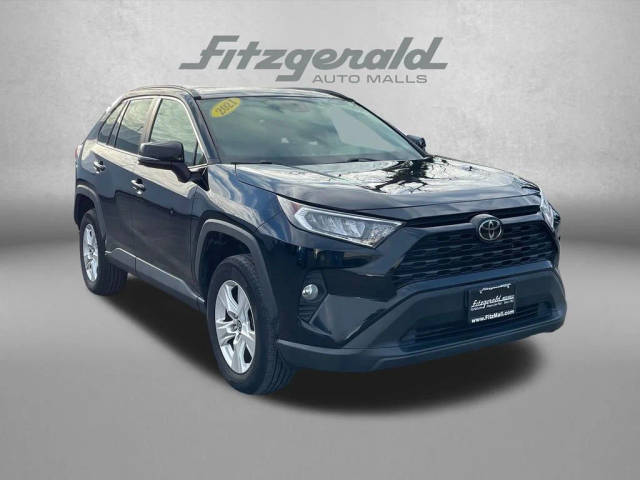 2021 Toyota RAV4 XLE AWD photo
