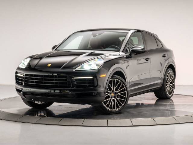 2023 Porsche Cayenne Coupe Platinum Edition AWD photo