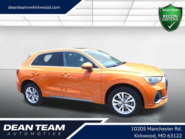 2022 Audi Q3 S line Premium AWD photo
