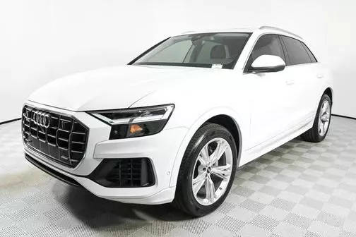 2022 Audi Q8 Premium Plus AWD photo