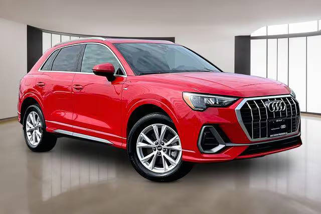 2022 Audi Q3 S line Premium AWD photo