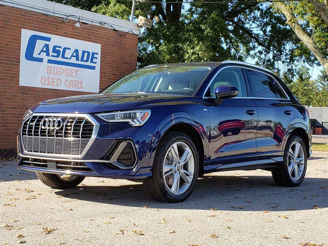 2022 Audi Q3 S line Premium Plus AWD photo