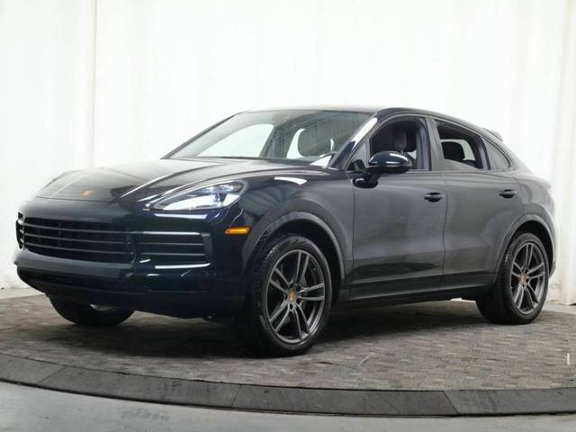 2022 Porsche Cayenne Coupe S AWD photo