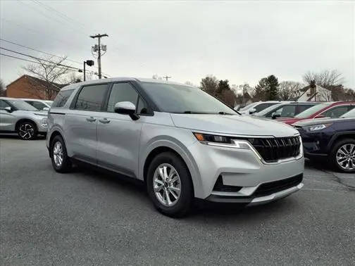 2023 Kia Carnival LX FWD photo