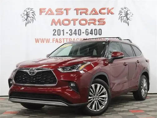 2022 Toyota Highlander Platinum AWD photo